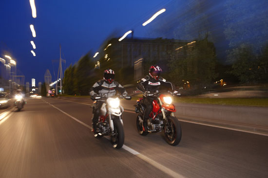 2009 Ducati Hypermotard 1100 Wallpaper